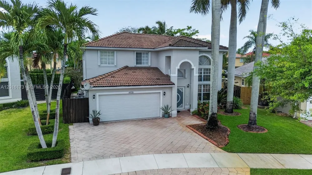 10331 SW 164th Ct, Miami, FL 33196