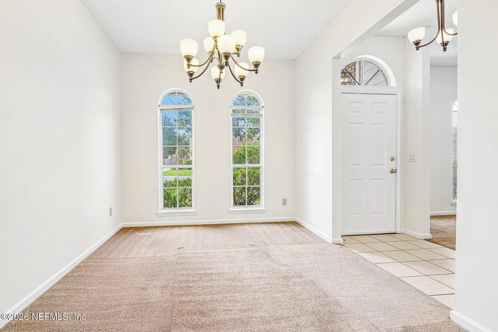3291 Chimney Dr, Middleburg, FL 32068