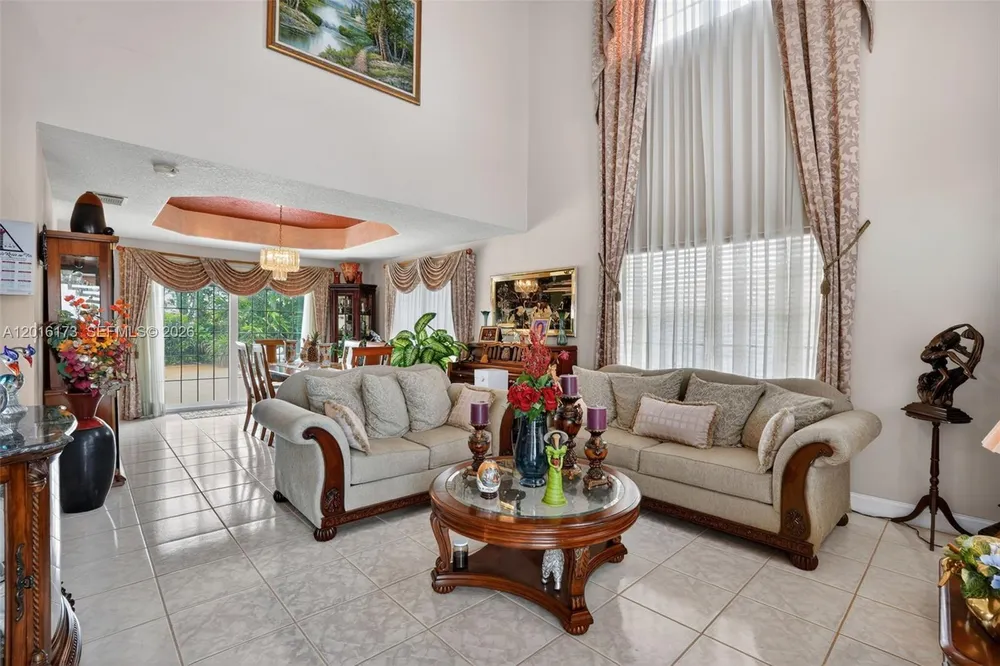 10331 SW 164th Ct, Miami, FL 33196