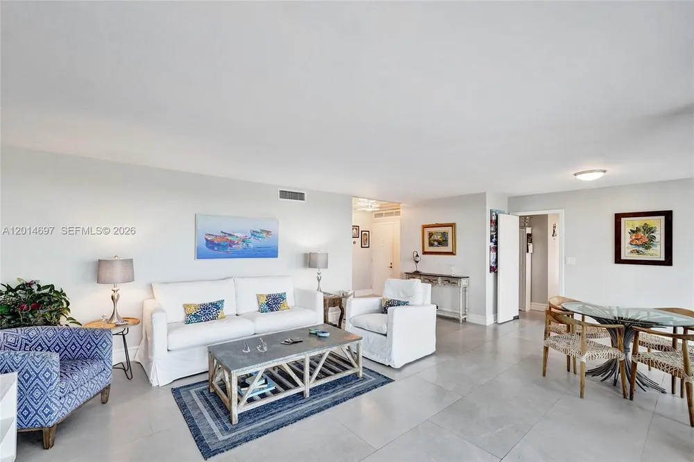 936 Intracoastal Dr, Fort Lauderdale, FL 33304