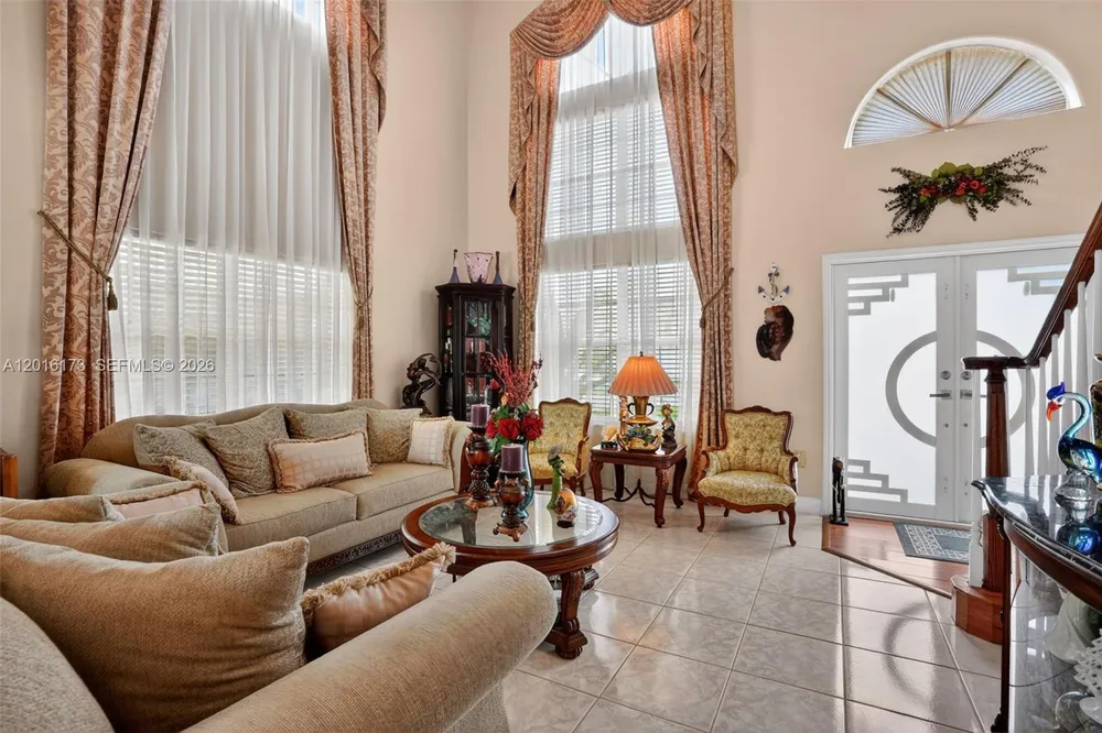 10331 SW 164th Ct, Miami, FL 33196