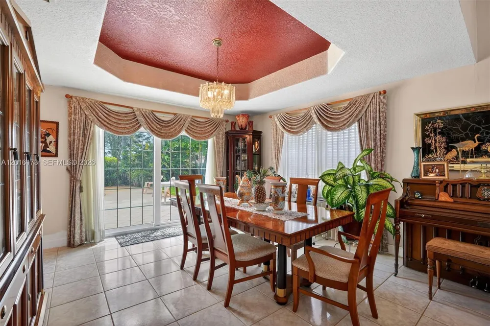 10331 SW 164th Ct, Miami, FL 33196