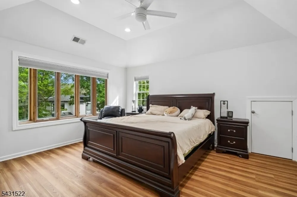 22 Spier Dr, Livingston, NJ 07039