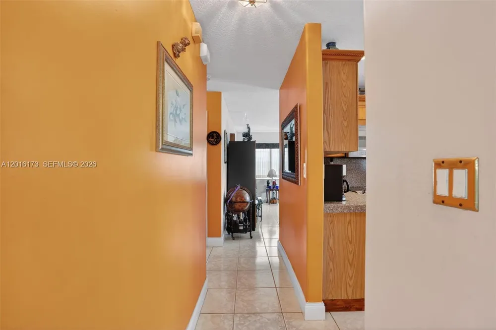 10331 SW 164th Ct, Miami, FL 33196