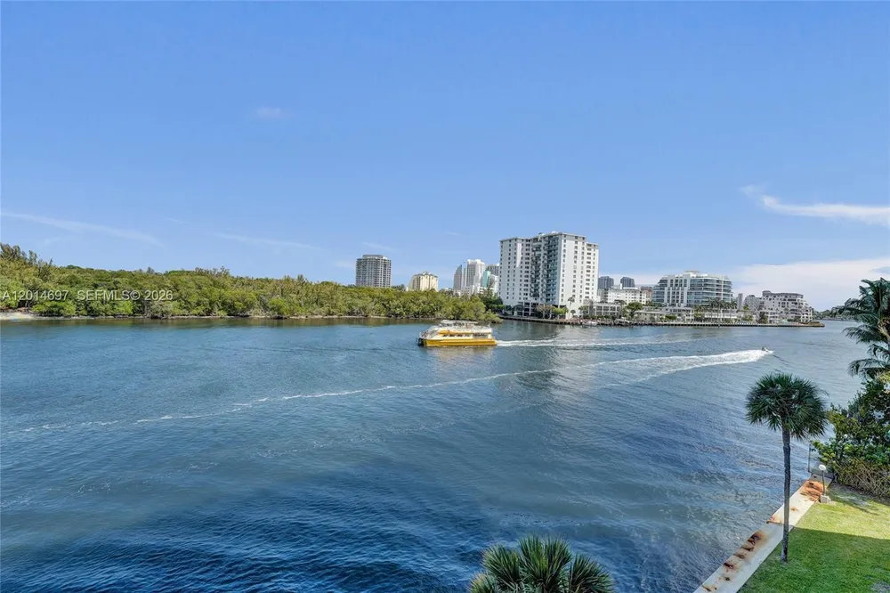 936 Intracoastal Dr, Fort Lauderdale, FL 33304