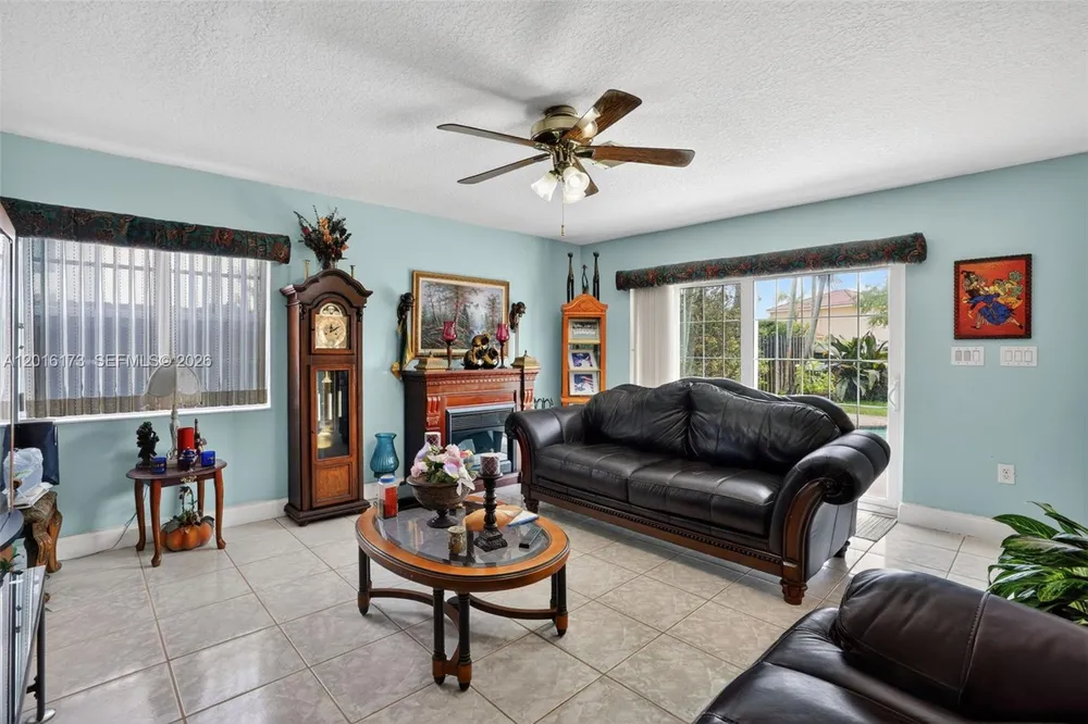 10331 SW 164th Ct, Miami, FL 33196