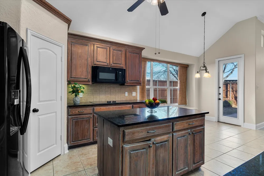 9608 Ironwood Dr, Frisco, TX 75033