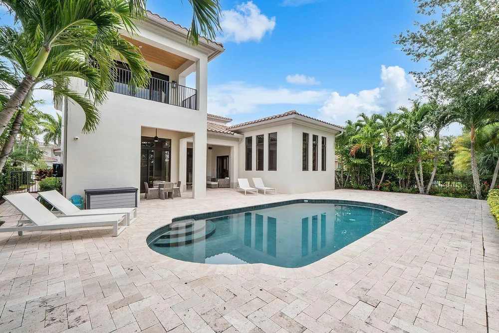 10342 Emerson St, Parkland, FL 33076