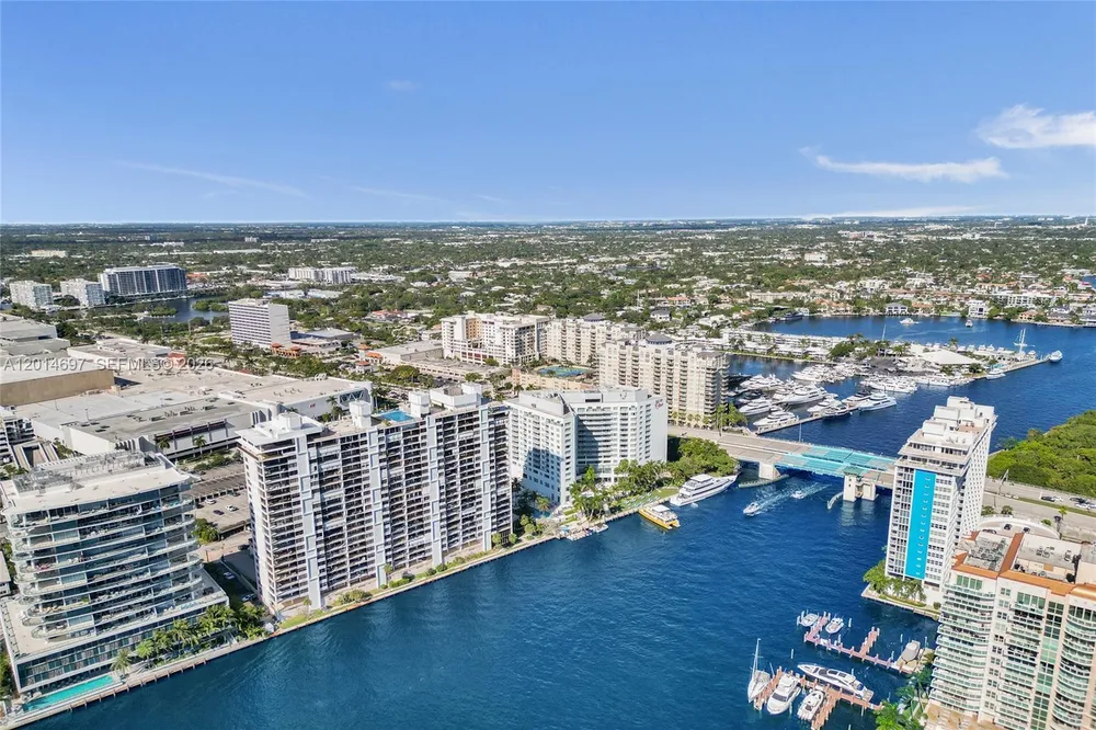 936 Intracoastal Dr, Fort Lauderdale, FL 33304