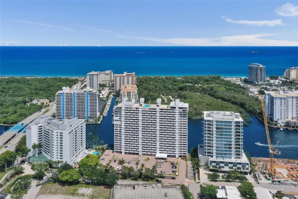936 Intracoastal Dr, Fort Lauderdale, FL 33304