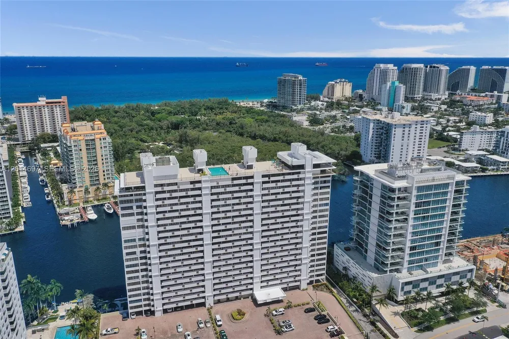 936 Intracoastal Dr, Fort Lauderdale, FL 33304