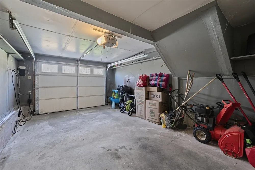 206 Lagrange St, Newton, MA 02467