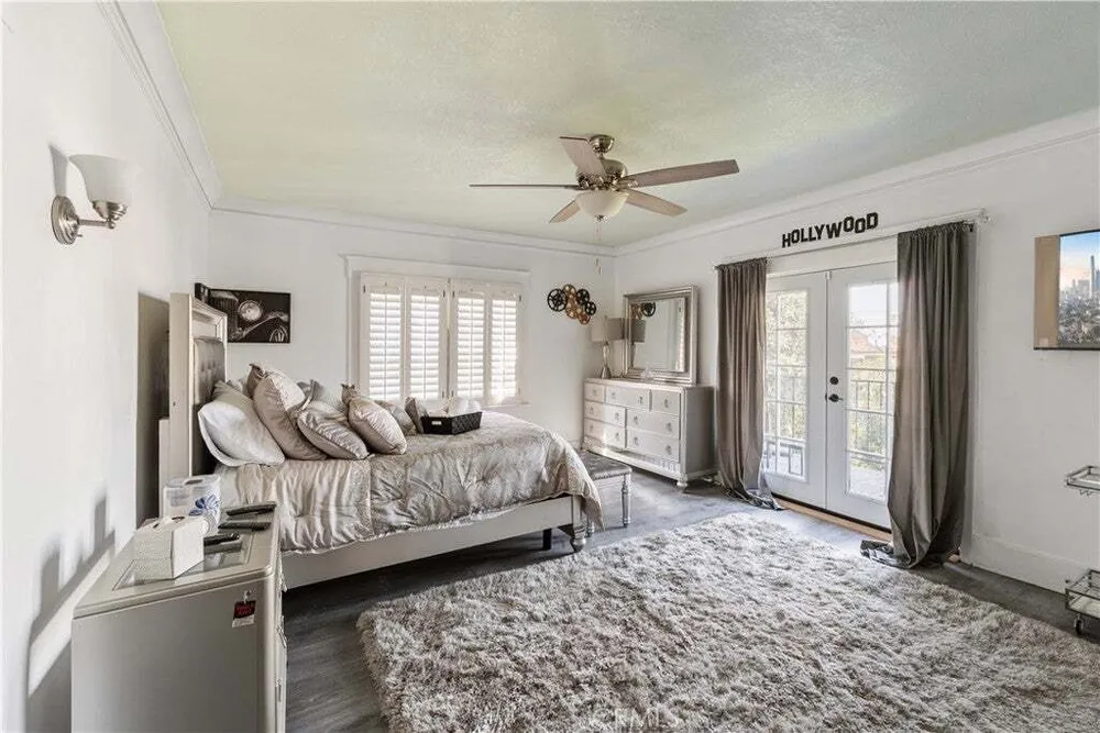 2167 W 20th St, South Los Angeles, CA 90018
