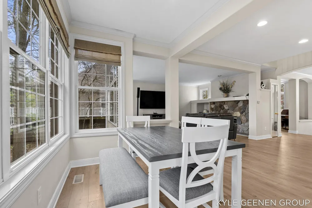 2918 Foxboro Ln, Holland, MI 49424