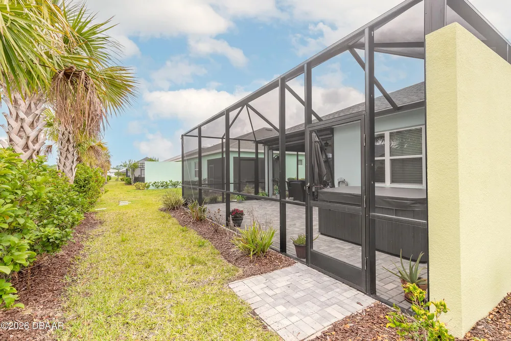 230 Sand Bar Ln, Daytona Beach, FL 32124