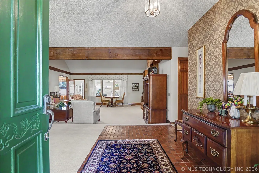 8617 S 71st East Ave, Tulsa, OK 74133