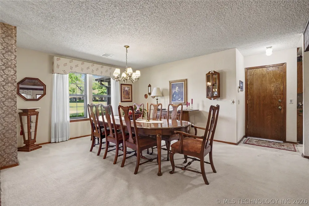 8617 S 71st East Ave, Tulsa, OK 74133