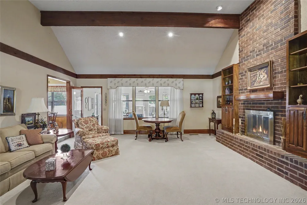 8617 S 71st East Ave, Tulsa, OK 74133