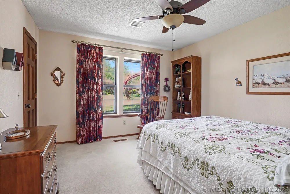 8617 S 71st East Ave, Tulsa, OK 74133