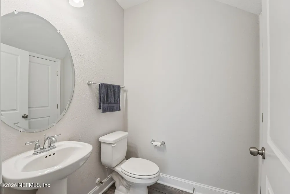 12066 Calvesta St, Jacksonville, FL 32256