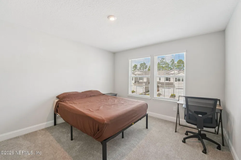 12066 Calvesta St, Jacksonville, FL 32256