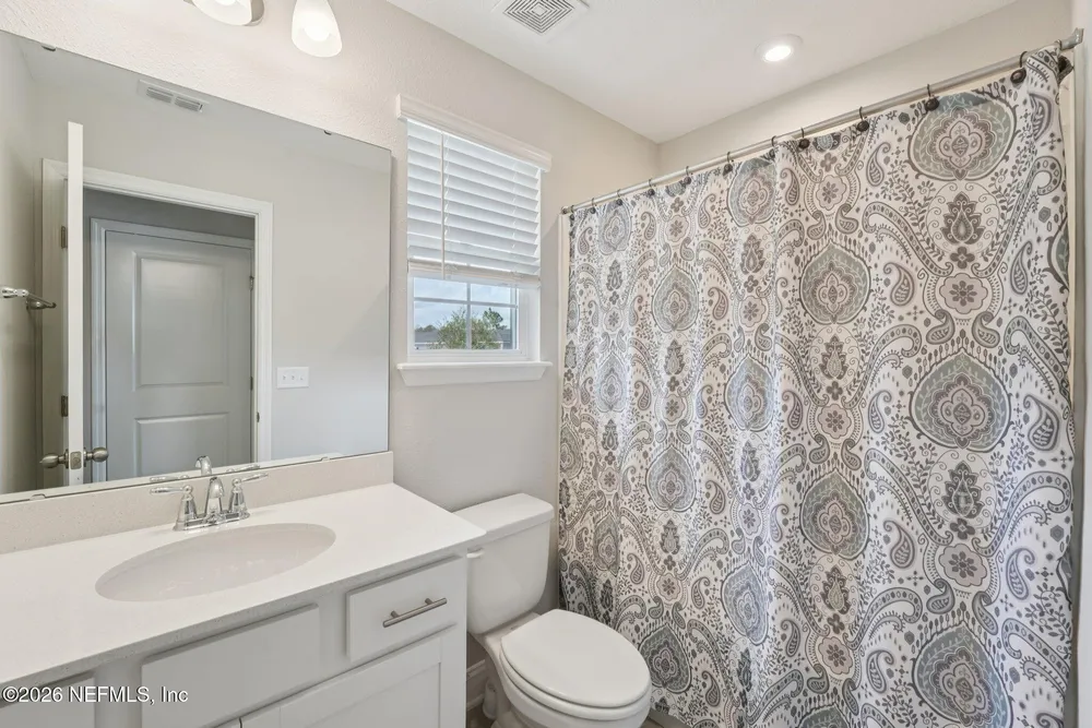 12066 Calvesta St, Jacksonville, FL 32256