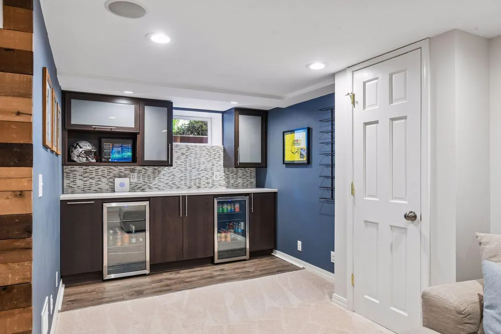 4031 Yosemite Ave S, Saint Louis Park, MN 55416
