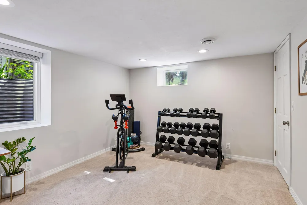 4031 Yosemite Ave S, Saint Louis Park, MN 55416