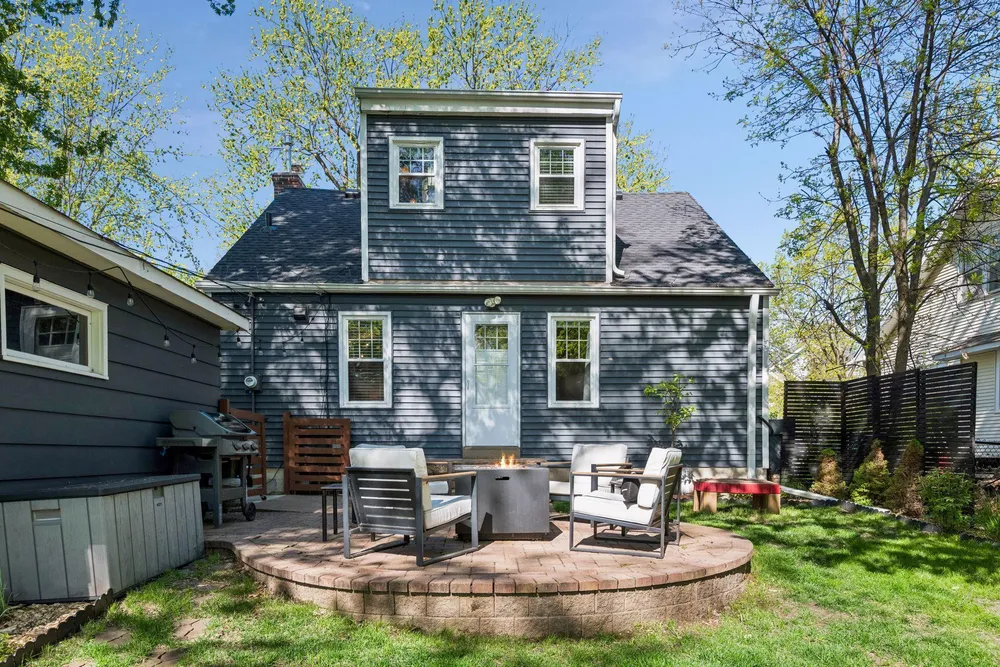 4031 Yosemite Ave S, Saint Louis Park, MN 55416
