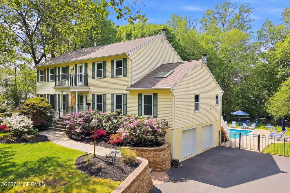 136 Greenoak Blvd, Middletown, NJ 07748