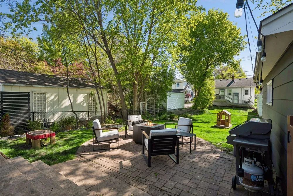 4031 Yosemite Ave S, Saint Louis Park, MN 55416