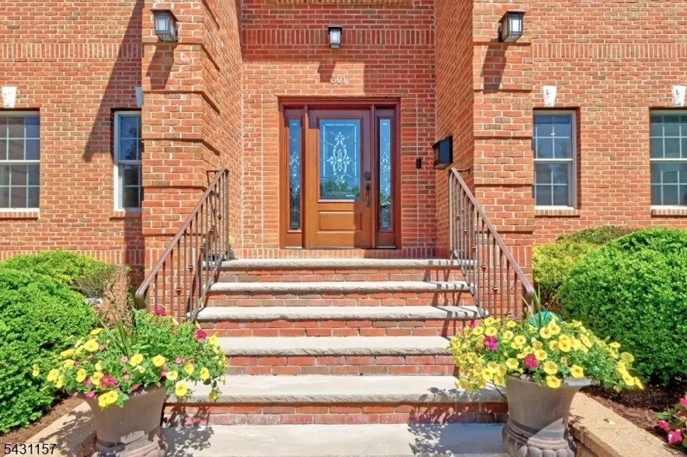 301 Greenwood Ave, Florham Park, NJ 07932