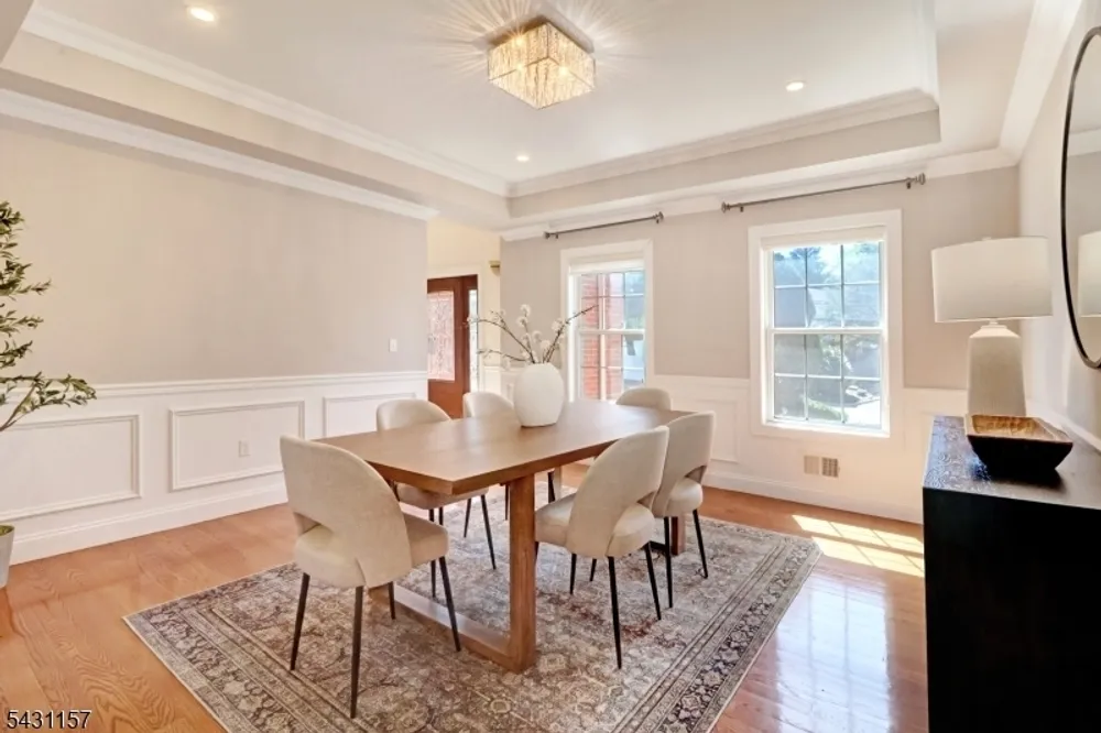 301 Greenwood Ave, Florham Park, NJ 07932