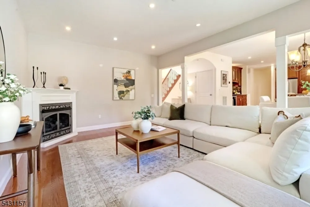 301 Greenwood Ave, Florham Park, NJ 07932