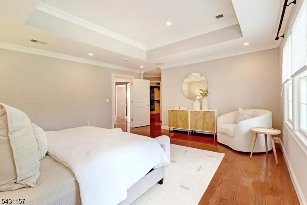 301 Greenwood Ave, Florham Park, NJ 07932