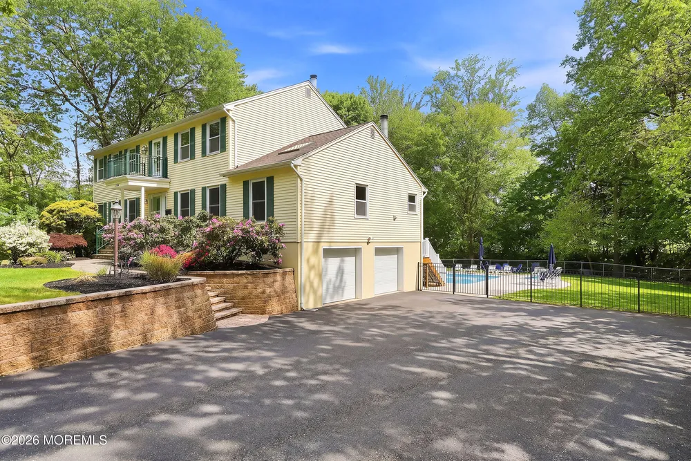 136 Greenoak Blvd, Middletown, NJ 07748
