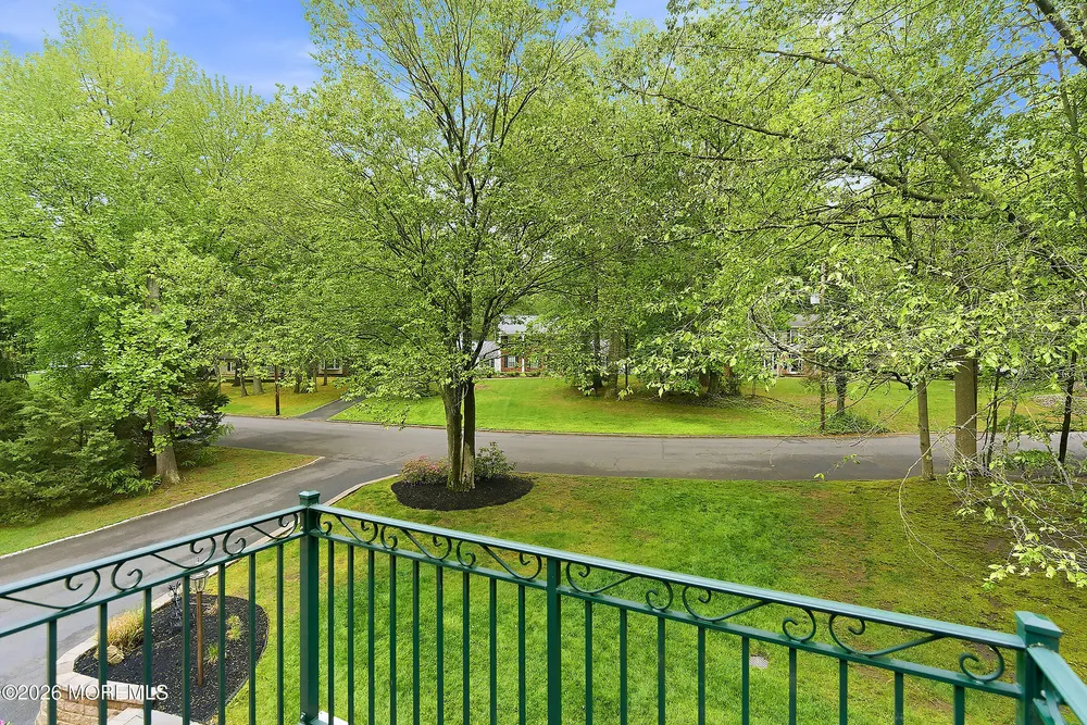 136 Greenoak Blvd, Middletown, NJ 07748