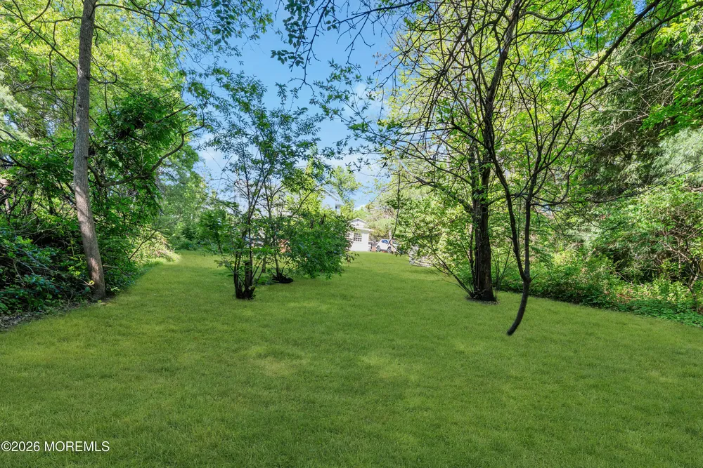 124 Higgins Rd, Matawan, NJ 07747