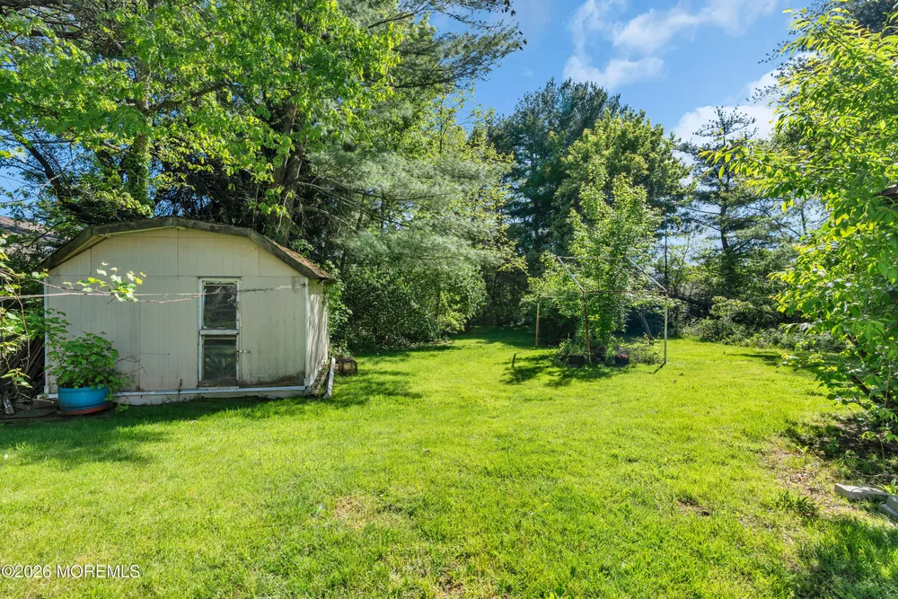 124 Higgins Rd, Matawan, NJ 07747