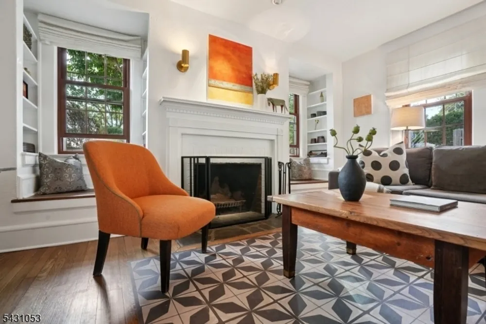 1 Oakridge Rd, West Orange, NJ 07052
