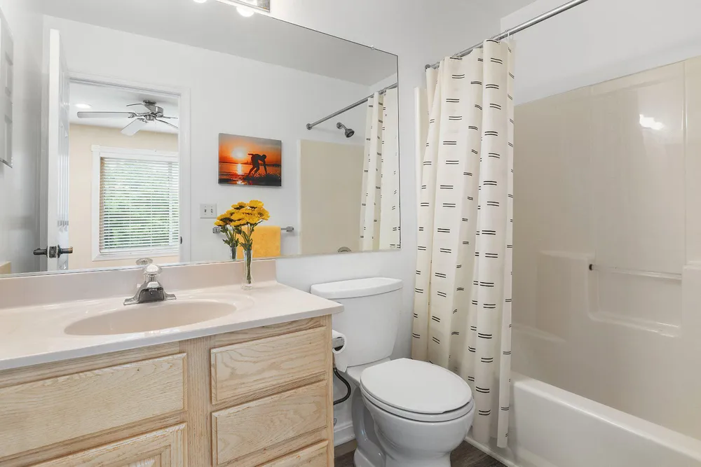 45 Queen Neva Ct, Chester, MD 21619
