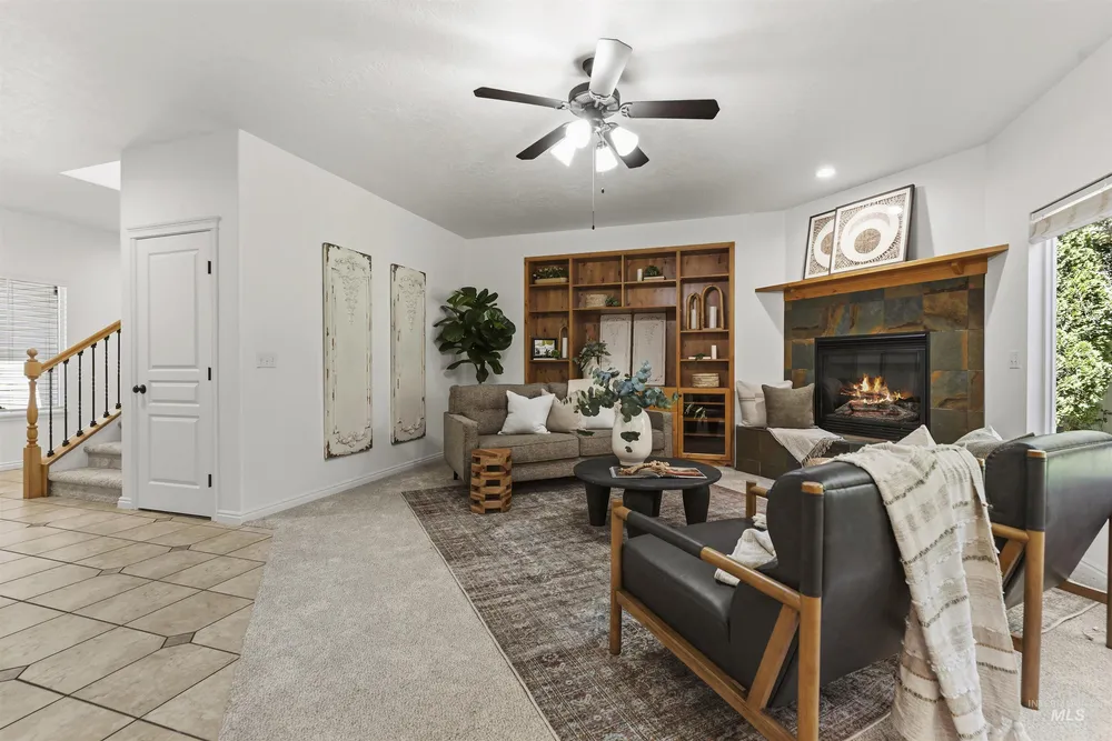 2292 W Windchime Dr, Meridian, ID 83646