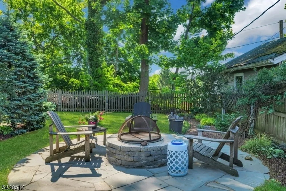 65 Hawthorne Ave, Glen Ridge, NJ 07028