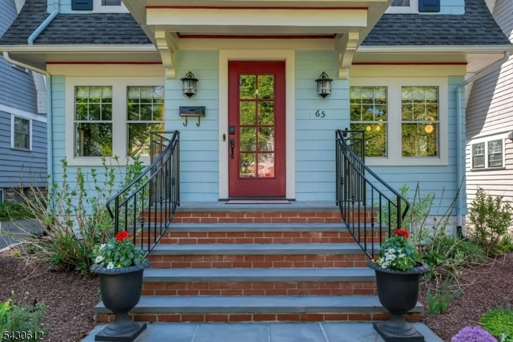 65 Hawthorne Ave, Glen Ridge, NJ 07028
