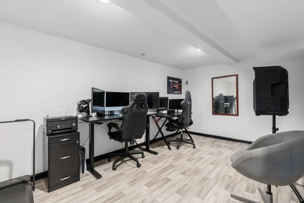 2562 Red Rock Blvd, Grove City, OH 43123