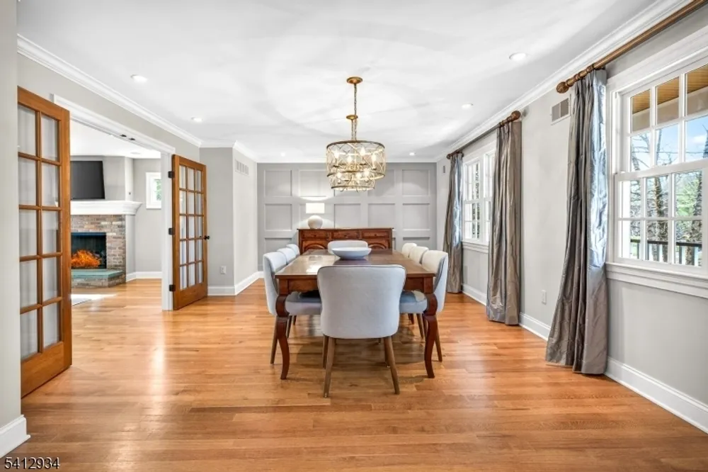 1020 Minisink Way, Westfield, NJ 07090