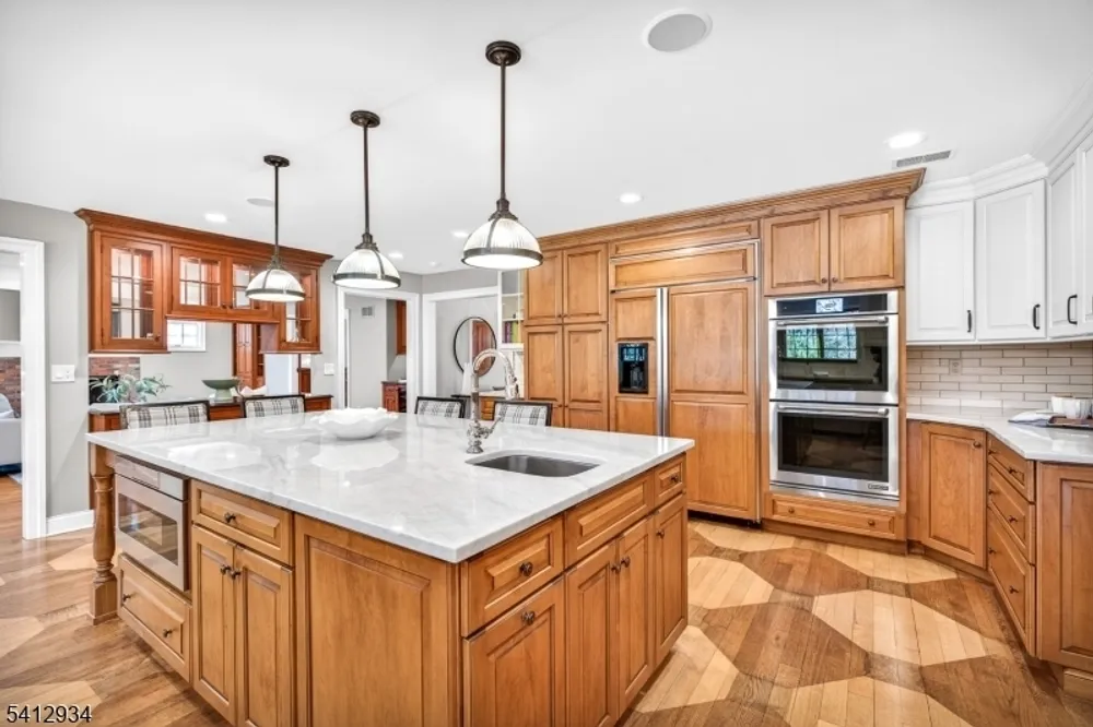 1020 Minisink Way, Westfield, NJ 07090