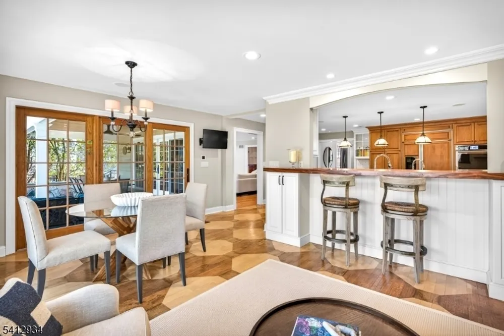 1020 Minisink Way, Westfield, NJ 07090