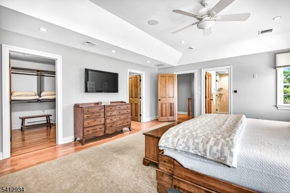 1020 Minisink Way, Westfield, NJ 07090