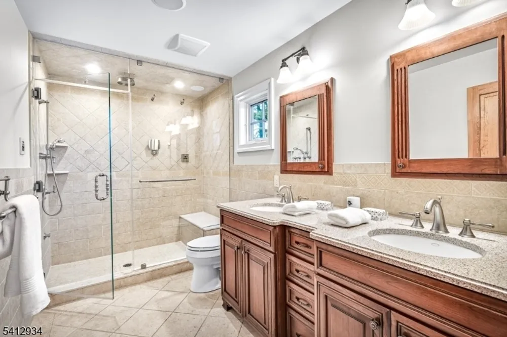 1020 Minisink Way, Westfield, NJ 07090